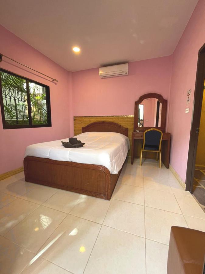 Madee Villa - Pattaya Holiday House Walking Street 6 Bedrooms Εξωτερικό φωτογραφία