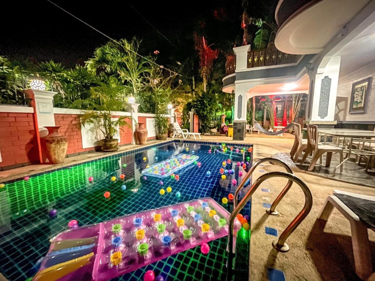 Madee Villa - Pattaya Holiday House Walking Street 6 Bedrooms Εξωτερικό φωτογραφία